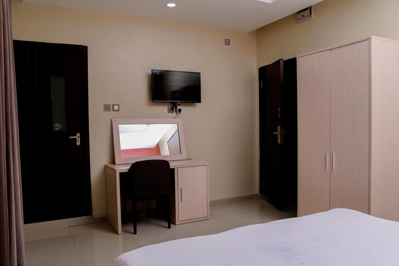 Albertville Luxury Rooms Ilesa Екстер'єр фото